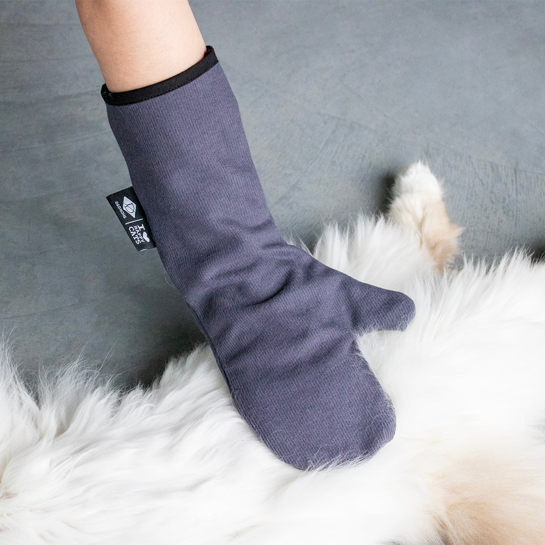 AMBER - Microfiber care glove Grey
