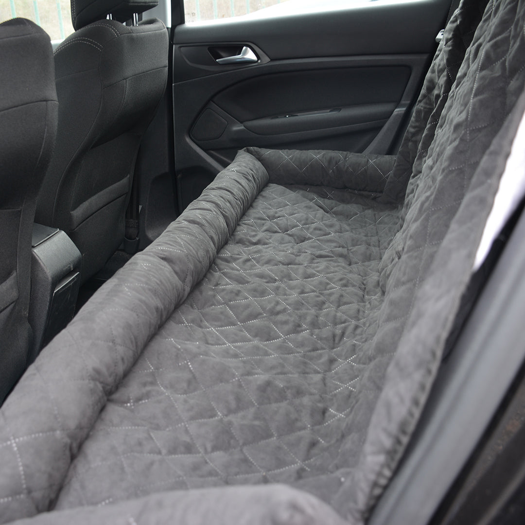 Back seat cover with edge