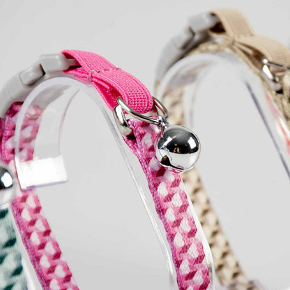 Cat Collar Retro Heart