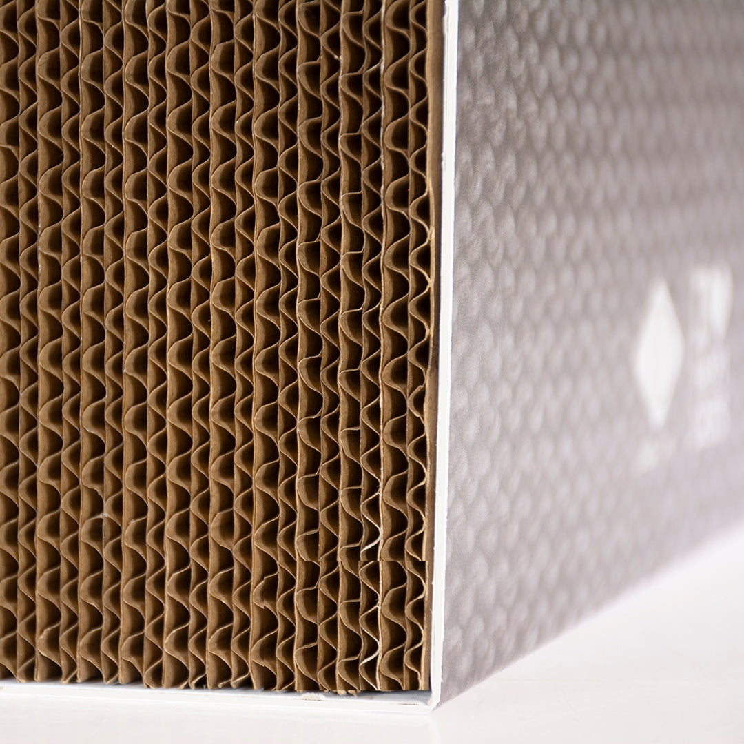 FREYA - Cardboard scratcher block Beige