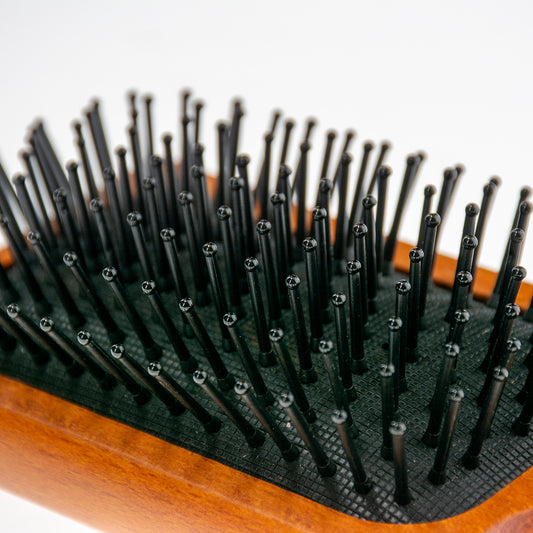Japandi Pin Brush